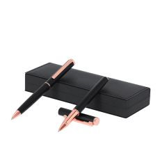 Karakteristisk mat kuglepen med hætte i æske