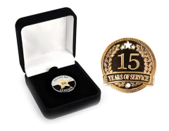 Large velvet box for pins - 65 x 68 x 28mm