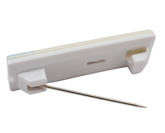 Pin for name badges: White holder with safety pin (bag of 100 pcs)